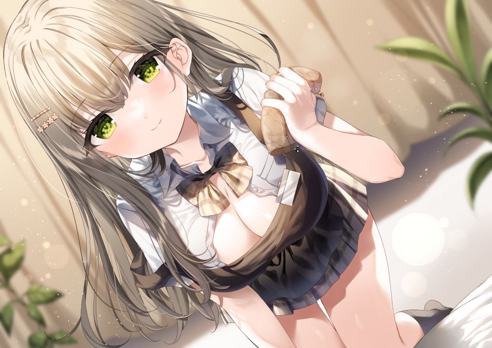 まふゆ 原创 围裙 脸红 Breasts Cleavage 绿色眼 长发